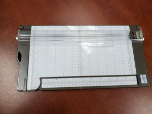 Full view of a paper trimmer